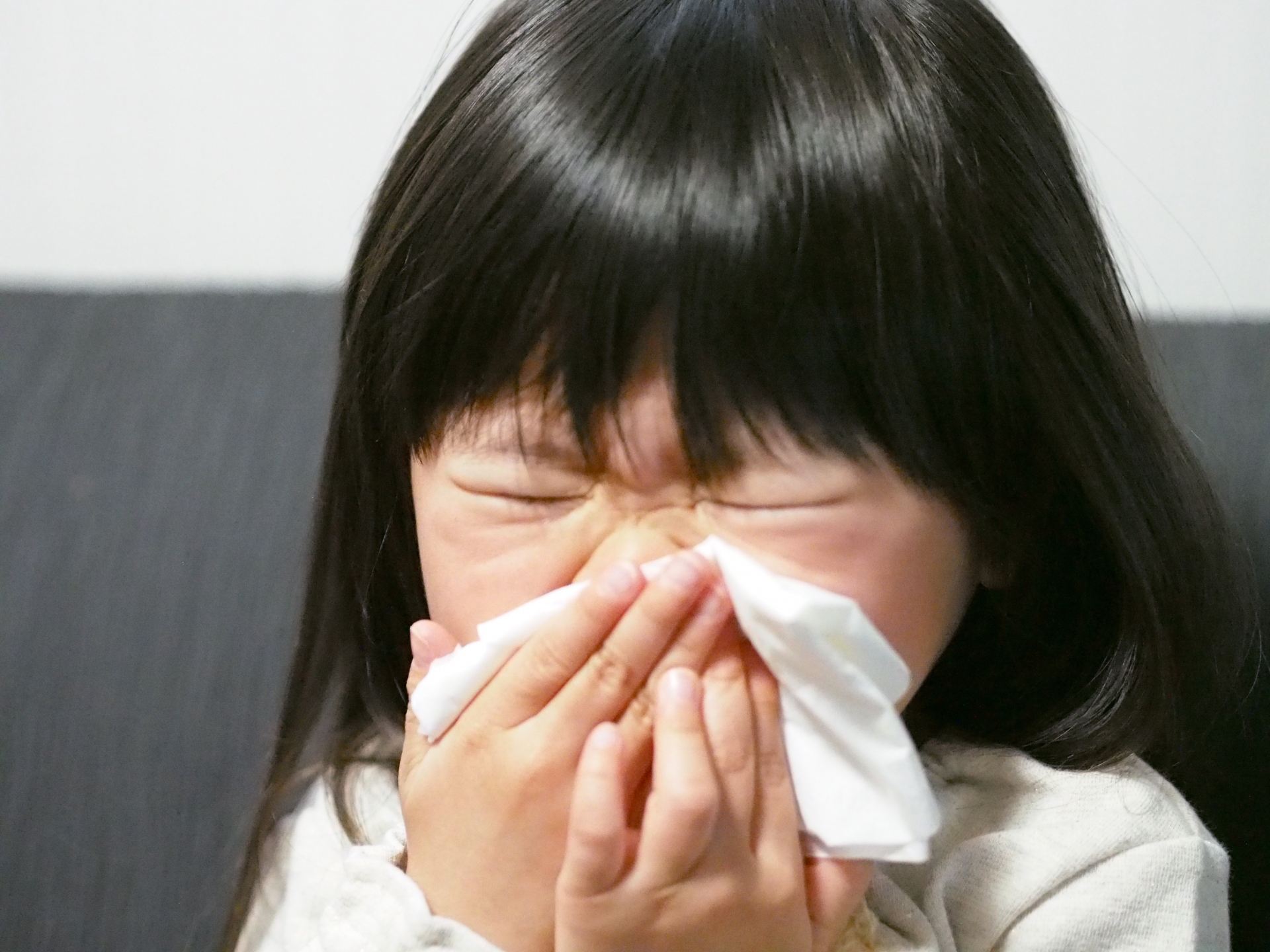 「風邪でも絶対休めないあなたへ」その風邪薬が風邪を悪化させる理由。市販薬の副作用1220例中、死亡例はなんと24例?